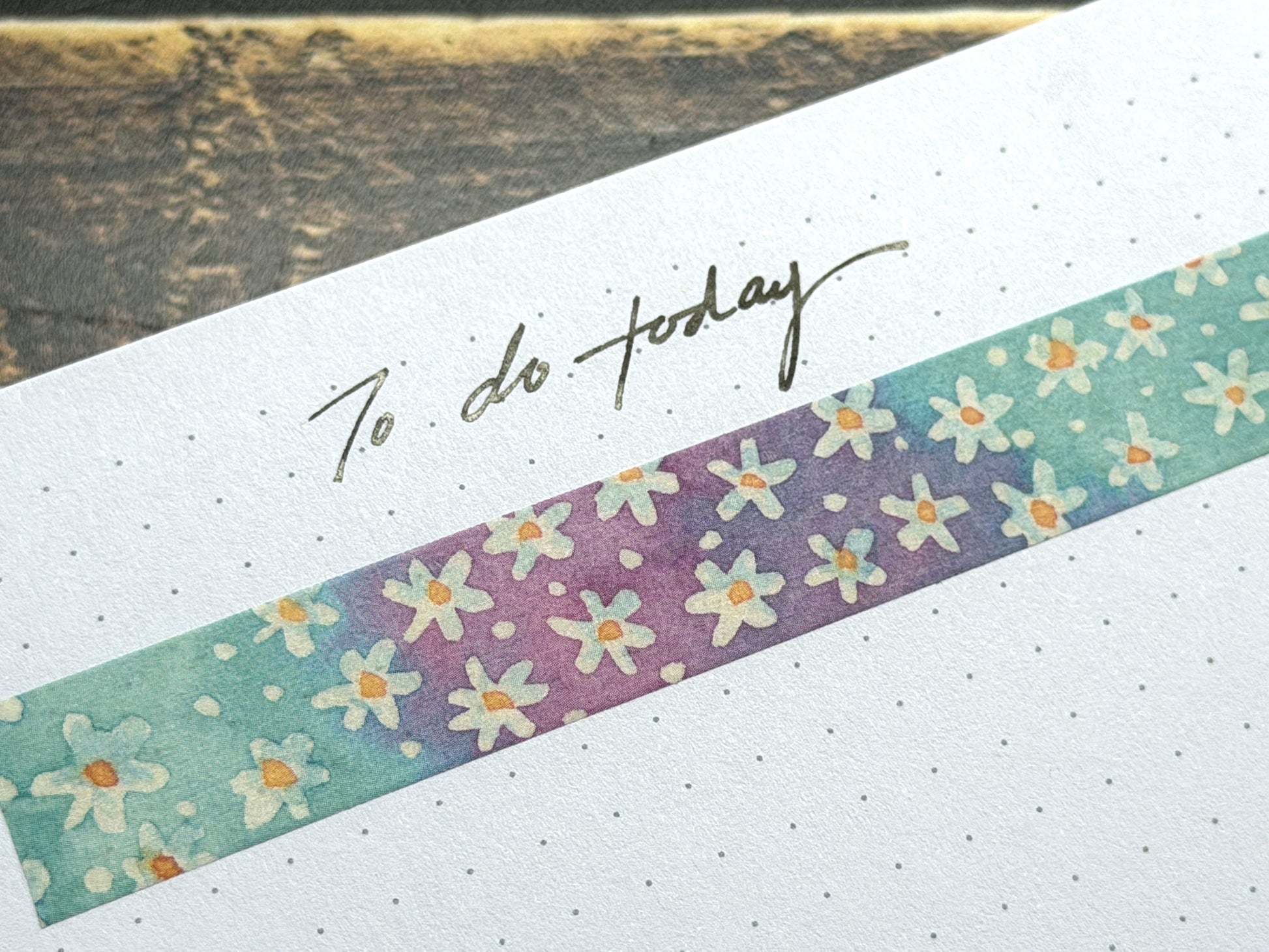 Washi tape featuring watercolour daisies